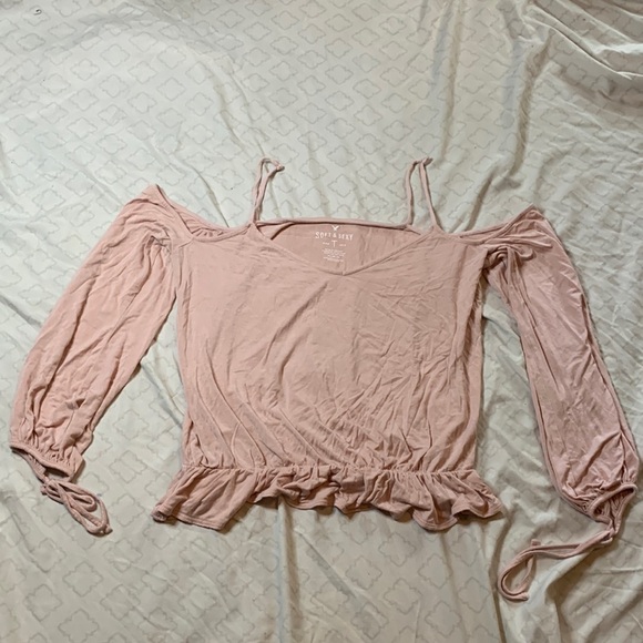 American Eagle Outfitters Off Shoulder Top - Picture 1 of 6